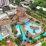 Piazza E Acesso Gratuito Ao Clube Acqua Park Diroma