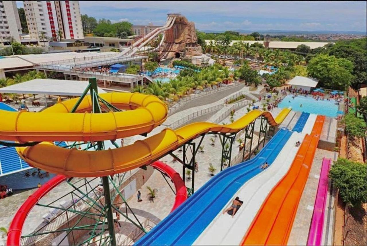 Piazza E Acesso Gratuito Ao Clube Acqua Park Diroma Apartamento *